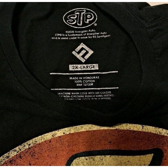 Retro STP Oil Company T-Shirt Men’s 2XL Black Classic Auto Racing Energizer Tee - Picture 6 of 6